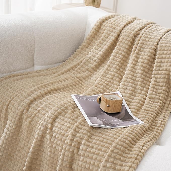 Puncuntex Flannel Fleece Beige Throw Blanket 50"×60",Super Soft Plush Cozy Blanket with 3D Jacquard Square Grid Design Luxury for Couch Sofa Chair,Khaki