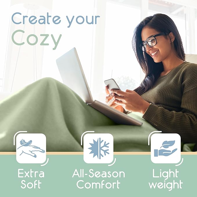 Vellux Soft 240 GSM Micro Fleece Plush Cozy Durable Lightweight Blanket Easy Care Machine Washable Pet Friendly Solid Bed Sofa Blankets, Twin, Green