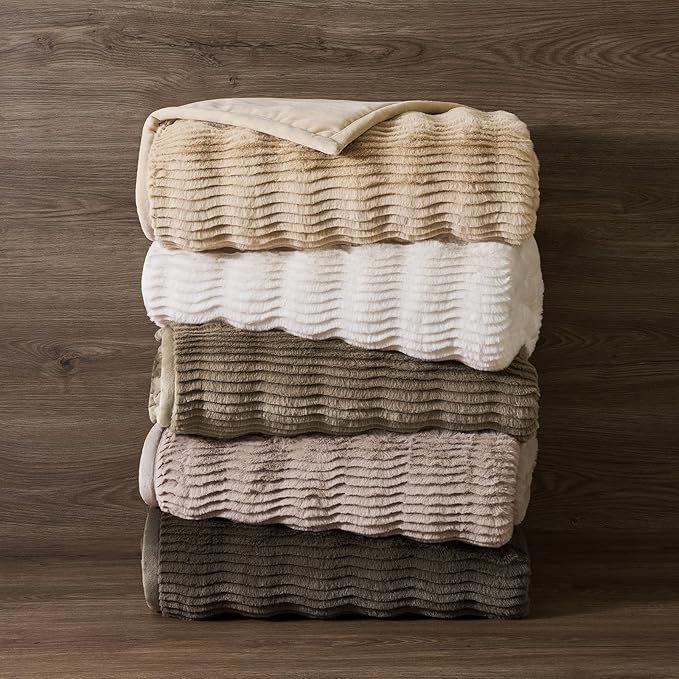 EVERGRACEHOME Ultra Soft Faux Fur Throw Blanket for Couch, Luxury Sculpted Texture Faux Rabbit Fur Blanket for Bed, Fluffy Thick Plush Warm Fuzzy Throw, 920GSM (Dark Taupe, 60''x80'')