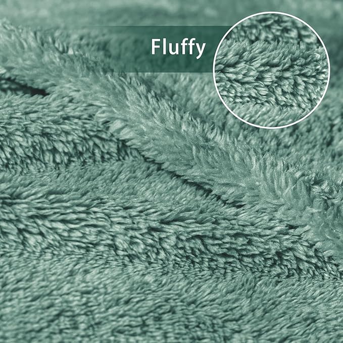 Exclusivo Mezcla King Size Blanket for Bed, Super Soft Velvet Plush Fleece Blankets, Fuzzy Cozy and Warm for Winter, 90x104 Inches, Celadon