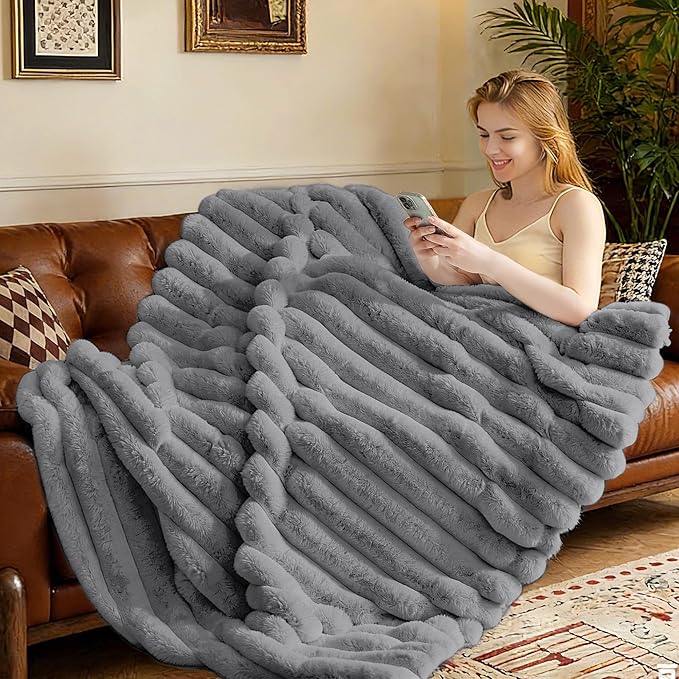 Faux Fur Throw Blanket for Couch, 850GSM Cozy Soft Plush Thick Striped Luxury Blanket for Sofa Living Room Bedroom,50 * 60 Inches, Grey