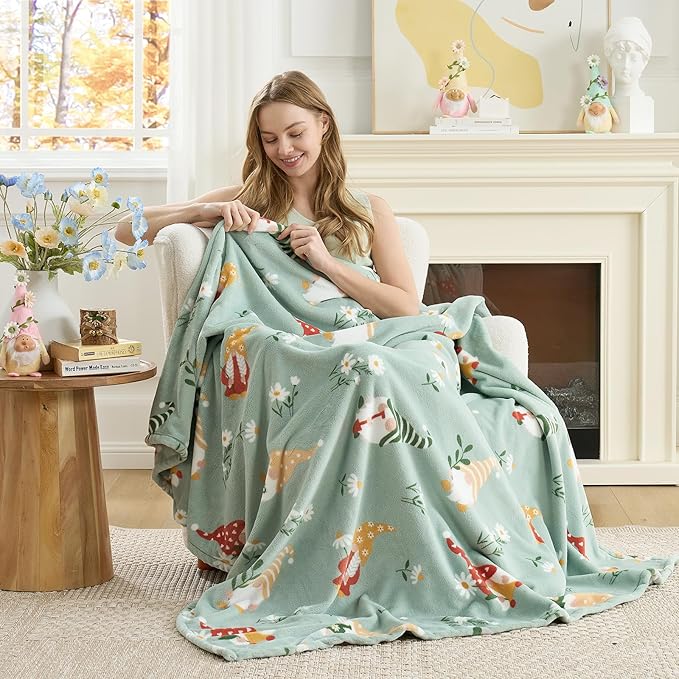 Cozy Bliss Gnome Spring Throw Blanket - Garden Daisy Floral Design, Warm MilkyPlush Throw Blankets, Ultra Soft Cozy Blankets for Couch, Sofa and Bed, Green, 60X80inches