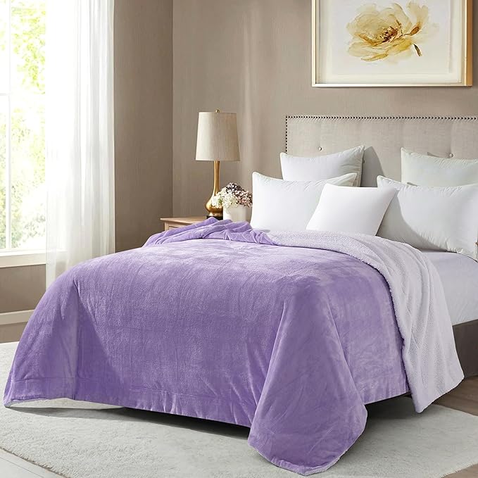 Mocassi Premium Ultra-Soft Flannel Fleece Sherpa Throw Blanket - Warm Cozy Reversible Plush Micromink Blanket for Couch, Bed and Sofa - Fluffy, Christmas Winter Bedding Gift, Queen, Lavender
