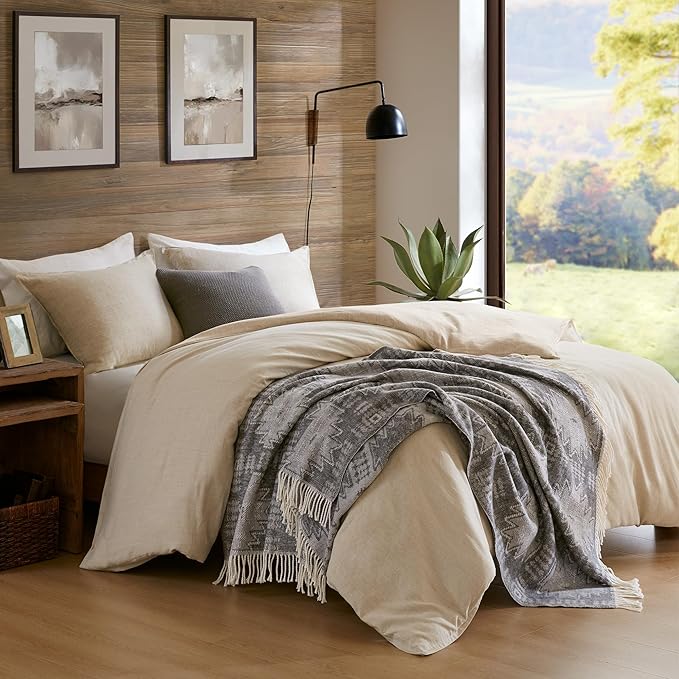 Woolrich Cotton Blend Jacquard Throw with Fringe Edge, Lightweight All-Season Decorative Throw Blanket, Machine Washable, Oeko-TEX Certified, Grey Aztec, 50"x60"