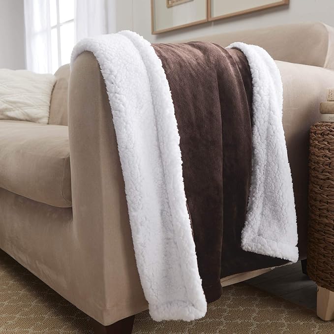 Genteele Sherpa Throw Blanket Super Soft Reversible Ultra Luxurious Plush Blanket, 40 x 50 inches, Brown/White