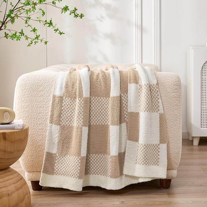 Snuggle Sac Checkered Blanket, Beige Throw Blanket for Couch Plaid Microfiber Fluffy Warm Cozy Soft Oversized Throw XL Reversible Checkerered Blankets for Sofa, Chair, Bed, 50x70 inches
