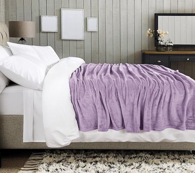 Utopia Bedding Lilac Fleece Blanket California King Size Lightweight Fuzzy Soft Anti-Static Microfiber Bed Blanket (102x96 Inch)