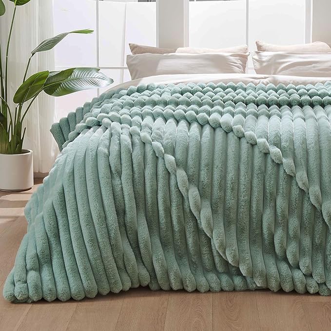 Lotus Karen Faux Fur Twin Blanket for Couch, Cozy Soft Fluffy Fuzzy Sage Green Blanket, Striped Warm Thick Furry Plush Shaggy Small Blankets for Women, 60x80 Inches