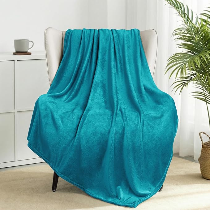 Exclusivo Mezcla Fleece Teal Throw Blanket for Couch, Sofa, Super Soft and Warm Blankets, All Season, Cozy, Plush, Lightweight, 50x60 Inches