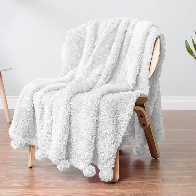 Pavilia White Sherpa Throw Blanket - Warm Plush Pom Pom Blanket for Couch & Bed, Cozy Fuzzy Throw (Twin, 60x80)
