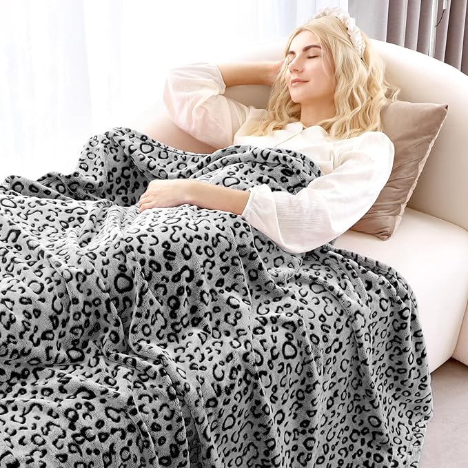 Black Throw Blanket for Couch - Soft Fleece Leopard Blanket Cozy Warm Black Fuzzy Blankets for Men Women Bed