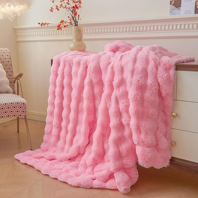 LIFEREVO Luxury Fluffy Faux Rabbit Fur Throw, Plush Fuzzy Bubble Waffle Blanket for Couch Sofa, Soft Cute Furry Blanket Home Decoration, Shaggy Lap Throw for Bedroom Living Room Office, 50x60, Pink
