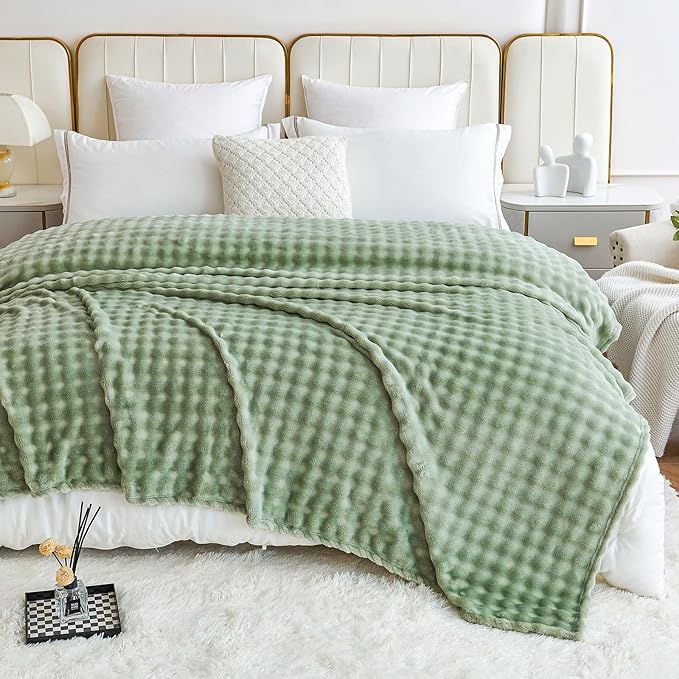 Comelady Fleece Blanket King Size,3D Bubble Warm Fluffy Blanket for Bed Couch Sofa Room Decor-Lightweight Cozy Fuzzy Throw for All Seasons(Sage Green,90"×108")