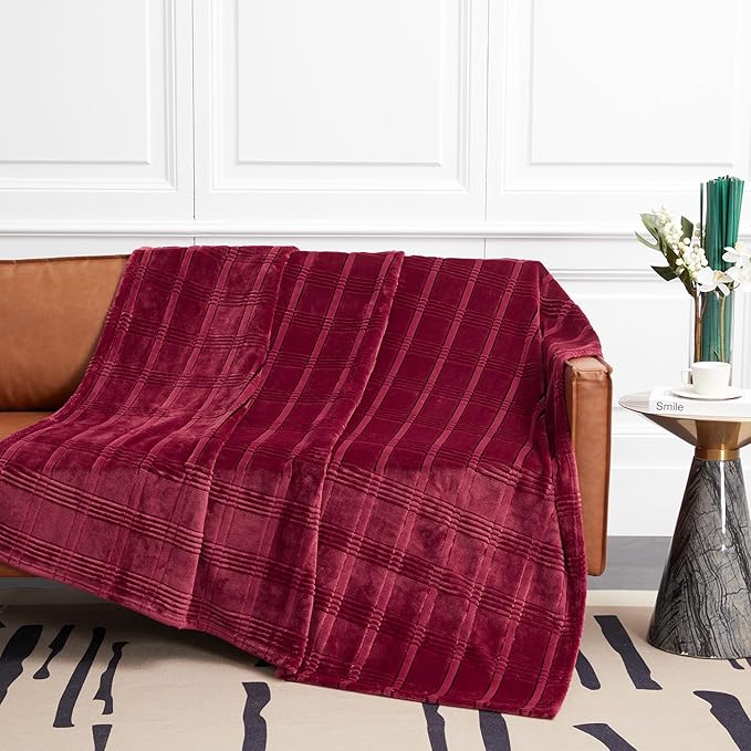 Soft Cozy Plaid Fleece Throw Blanket, 50x60 Inches – 3D Jacquard Diamond Design, Lightweight Blanket for Couch, Sofa, Camping & Travel, Burgandy Red