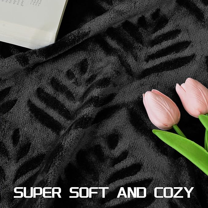 Exclusivo Mezcla Queen Size Fleece Blanket for Bed, Super Soft and Cozy Blankets All Season Use, Leaves Pattern, Plush Fuzzy Lightweight, Black, 90x90 Inch