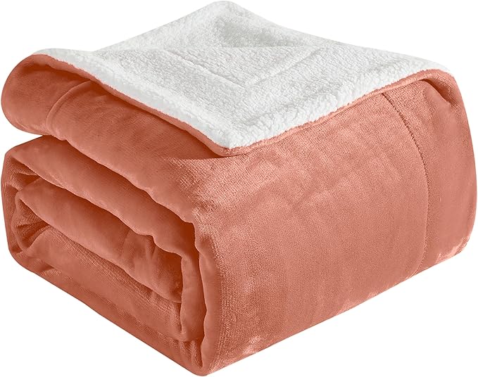 Elegant Comfort Ultra Soft Reversible Flannel Sherpa Blanket - Cozy Silky Fleece Throw for Couch, Bed - Plush Fuzzy Warm Winter Blanket for Gift, Twin, Coral