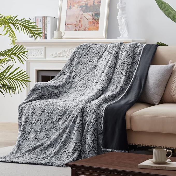 KAWAHOME Faux Fur King Size Blanket for Bed, Ultra Soft Warm Fluffy Blanket for Couch, Plush Fuzzy Bedding, Cozy Luxury Quatrefoil Pattern Bedroom Decor Gifts, 108" X 90" Dark Grey