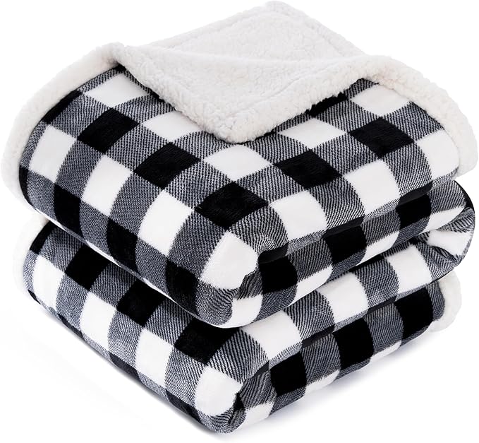 BEAUTEX Sherpa Fleece Blanket Twin Size, Super Soft Warm Buffalo Plaid Plush Gig Blankets, Lightweight Cozy Fuzzy Blanket for Couch Sofa Bed (Black, 60" x 80")