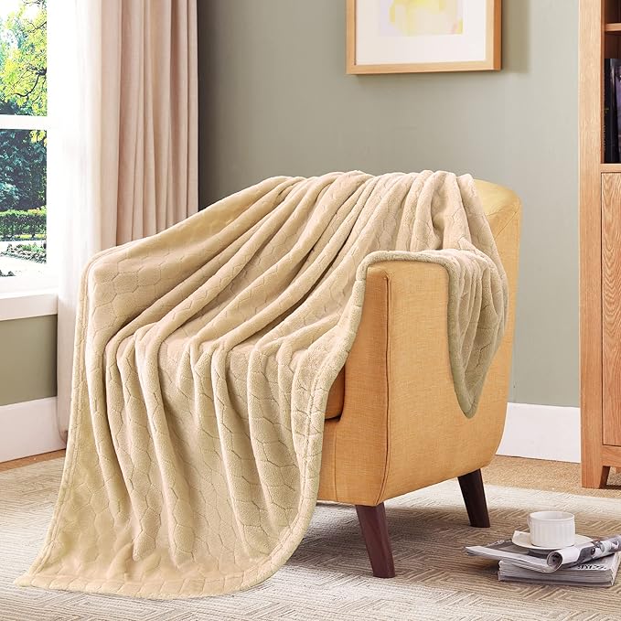 TOONOW Fleece Bed Blanket King Size 90x108 inches, Super Soft Fluffy Fuzzy Plush Blanket Geometric Pattern Cozy Microfiber Flannel Blankets for Couch, Bed, Sofa, Apricot