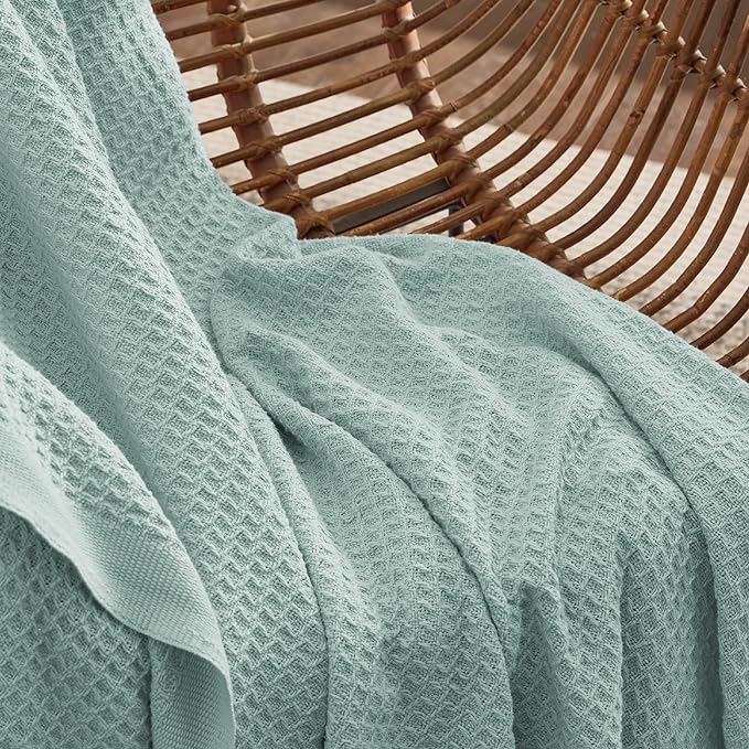 Bedsure Gentlesoft 100% Cotton Blanket Queen Size for Bed - Cooling Breathable and Soft for Spring Summer, Thick Cozy Waffle Weave Blanket Gifts for Women, Mint, 90x90 Inches
