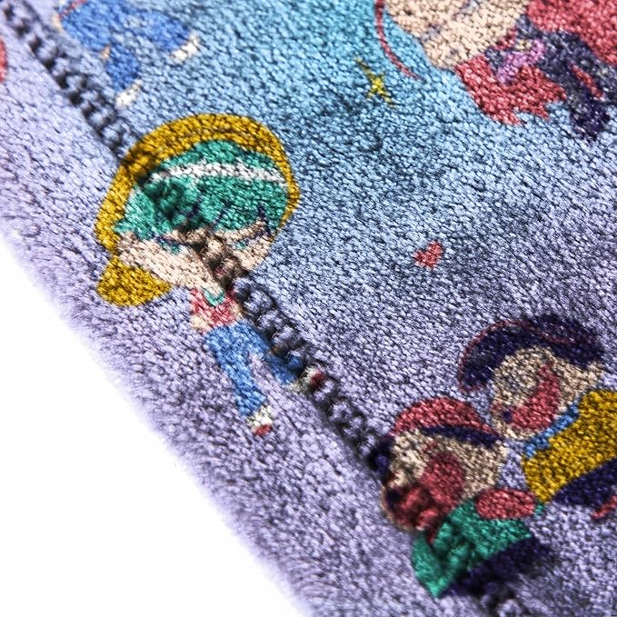 Jay Franco Kids Plush Throw Blanket – Ultra Soft Cozy Plush Fleece for Bed, Couch, Sofa, Home Décor, Official Licensed Huntrix and Saja Boys, Light Purple - Kpop Demon Hunters, 60x90 - Large Blanket