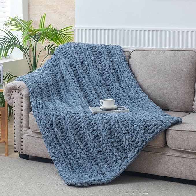 WESHIONGOO Chunky Knit Blanket Throw 40"×60" Knitted Throw Blankets for Couch Bed Fluffy Soft Blanket with Jumbo Chenille Yarn Thick 100% Handmade(Dusty Blue,Medium Size Throw)