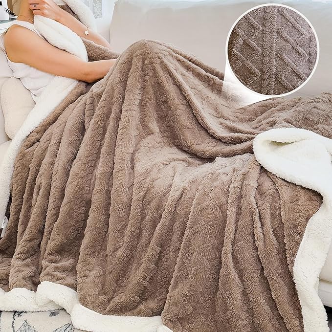 Sherpa King Size Blanket for Bed - Fleece Soft Cozy Fuzzy Blankets Thick Warm for Winter and All Seasons (Brown, King (108"x90"))