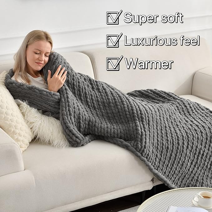 Maetoow Tighter Version Chenille Chunky Knit Blanket Throw （50×60 Inch）, Handmade Warm & Cozy Blanket Couch, Bed, Home Decor, Soft Fleece Banket, Boho Thick Blankets and Giant Yarn Throws，Dark Grey
