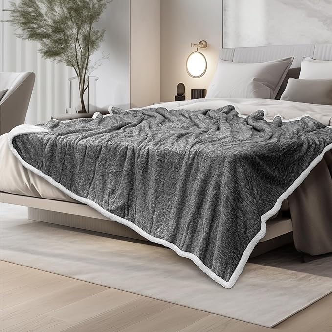 Premium Sherpa Melange Throw Blanket for Twin Bed, Couch, Sofa by Pavilia | Soft, Fluffy, Plush, Warm, Cozy | Charcoal Gray Lightweight Microfiber, Modern Luxury Reversible TV Blanket | 60 x 80 Inches