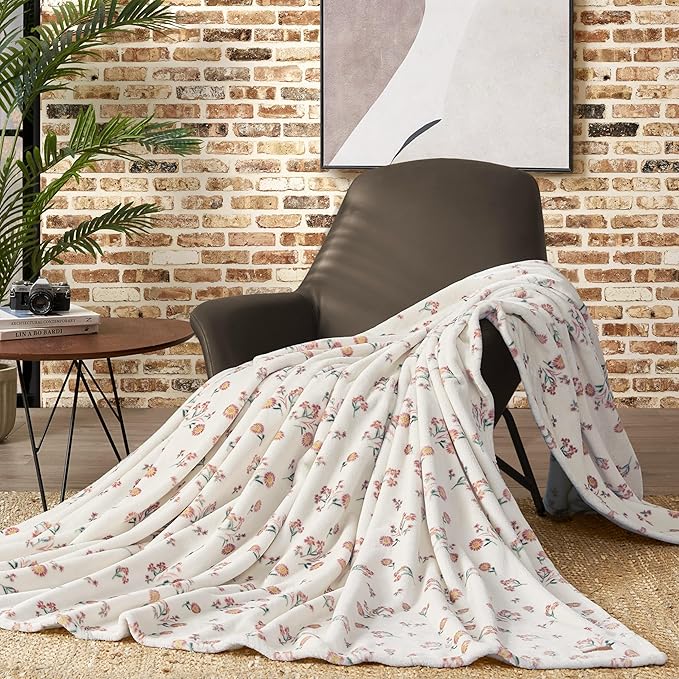 Lucky Brand Daisy Ivory Floral 66"X90" Cozy Plush Blanket - Premium Microfiber Throw for Luxurious Comfort and Style Twin/Twin XL Size