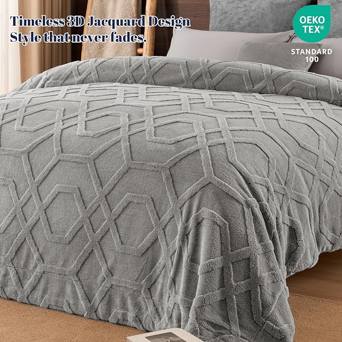 PHF Fluffy Sherpa Fleece Blanket King Size for Winter, Warm and Cozy, 510GSM 3D Tufted Shaggy Fleece Blanket for Sofa Bed, Grey, 108"x90"