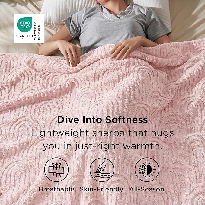 Bedsure GentleSoft Fleece Blanket Queen Size for Bed - Super Soft & Cozy, Fluffy Blankets for Women & Girls, Ideal for Sofa & Couch, Pink, 90x90 Inches