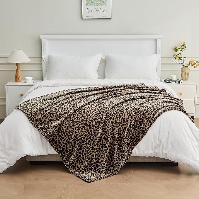 Leopard Print Blanket Fleece Throw for Bed Sofa Travel and Camping, Super Soft Cozy Fluffy Plush Cheetah Print Blanket for All Seasons 60"x80" (Mocha Brown)