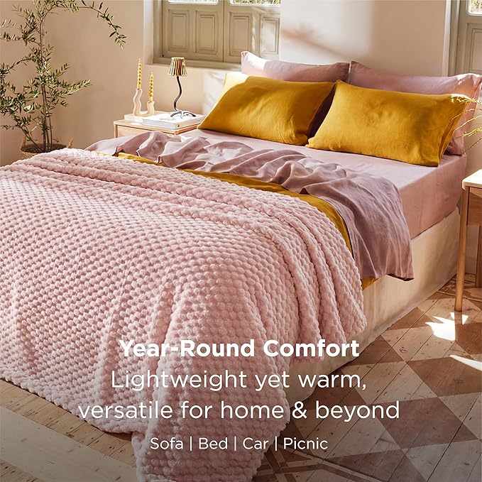 Bedsure Blanket Queen Size for Bed - 350GSM Fluffy Plush Bubble Blanket Queen Size for Home Room Decor, GentleSoft Cute Fleece Soft Cozy Gifts for Women Girls, Pink, 90x90 Inches