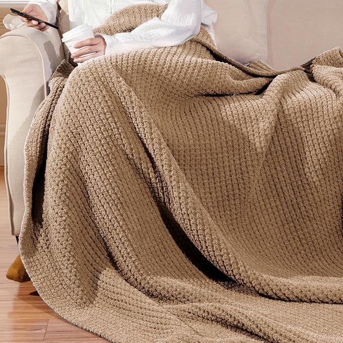 Waffle Knit Blanket Twin Size, Luxury Cozy Chunky Knit Blanket for Couch, 60 x 80 Inch Thick Ultra-Soft Feather Yarn Knitted Blankets for Sofa, Bed, Home Decor - Beige