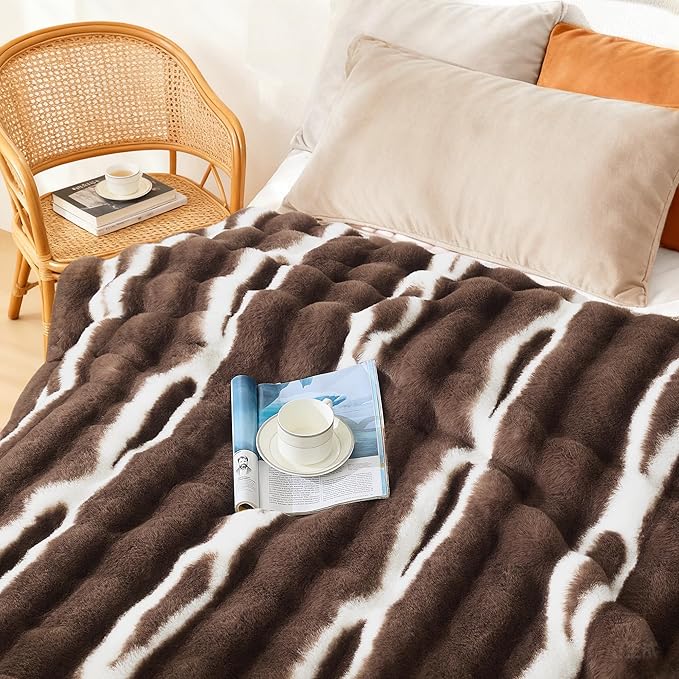 Faux Rabbit Fur Throw Blanket – 850GSM Thick & Warm, Ultra Soft Plush Blanket for Couch, Bed, Sofa, Ideal Gift for Women, 60" × 80", Chocolate