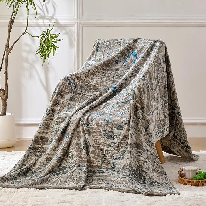 Dreamy Print Blanket Fleece Throw for Bed Sofa Travel and Camping, Super Soft Cozy Fluffy Plush Dreamy Print Blanket for All Seasons 50"x60" (Brown)