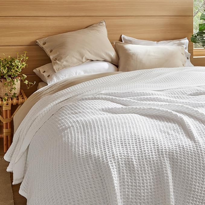 Bedsure Gentlesoft 100% Cotton Blanket King Size for Bed - Cooling Breathable and Soft for Spring Summer, Thick Cozy Waffle Weave Blanket Gifts for Women, White, 104x90 inches