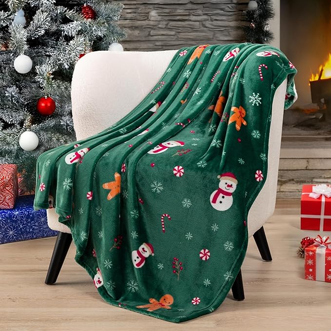 PAVILIA Christmas Gingerbread Throw Blanket | Green Holiday Christmas Fleece Blanket | Soft, Plush, Warm Winter Cabin Throw, 50x60 (Green Gingerbread)