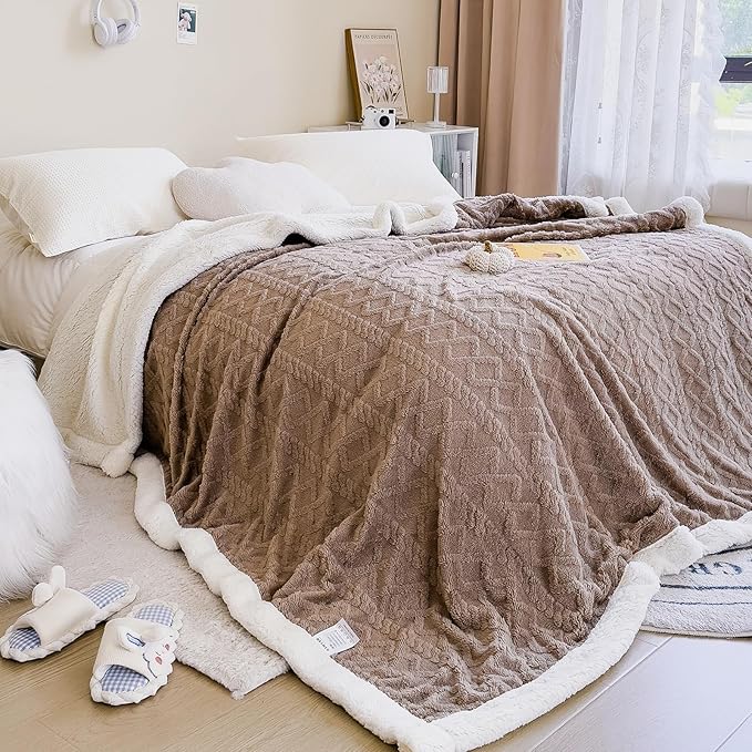 Sherpa Blanket for Bed - Fleece Soft Cozy Fuzzy Blankets Thick Warm for Winter and All Seasons (Brown, Twin(60"x80"))