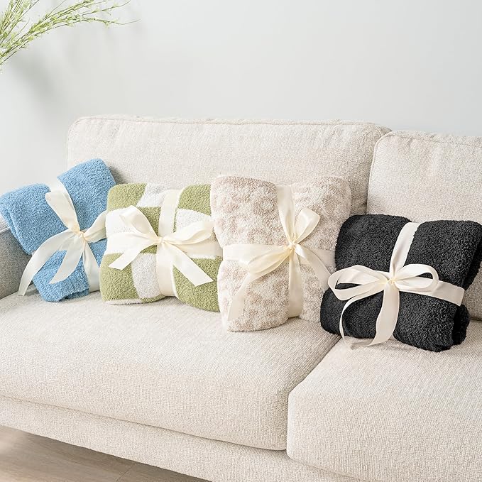 PAVILIA Super Soft Throw Blanket for Couch, Fluffy Cozy Lightweight Black Blanket, Fuzzy Warm Knit Blanket for Bed Sofa, 50x60