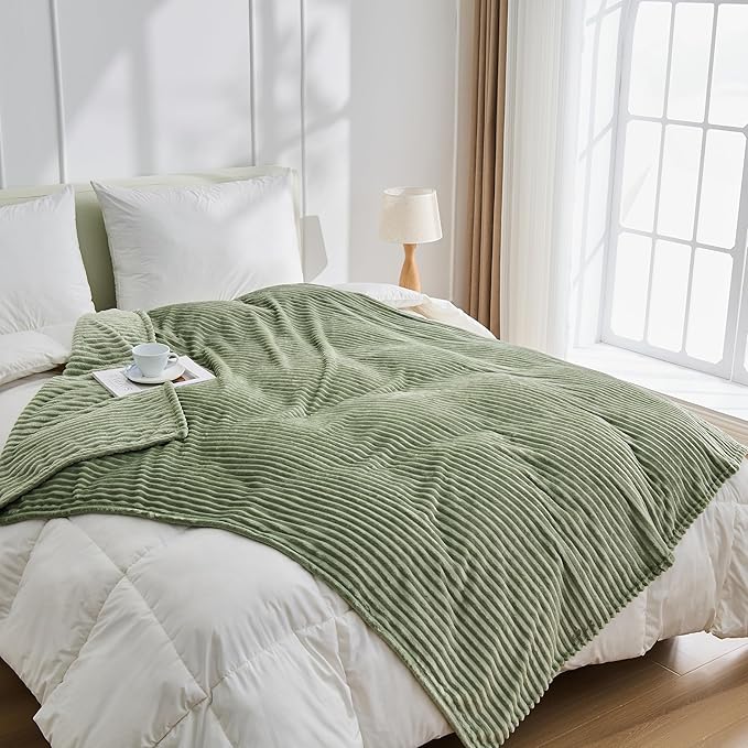 Bnuitland Sage Green Fleece Throw Blanket, 300GSM Soft Warm Cozy Fluffy Throw for Babys & Pets, Stripe Pattern 50"x40", All Season Sofa Bed Blanket for Home Decor