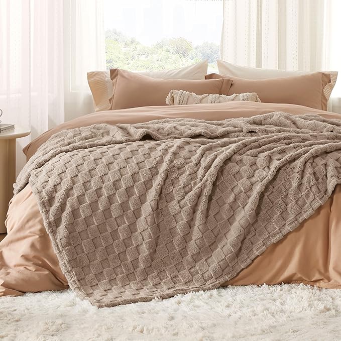 Bedsure GentleSoft King Size Blanket for Bed - Super Soft Cozy Blankets for Women Men Girls, Large Fuzzy Fleece Throw for Bedroom Decor, Light Brown,108x90 Inches