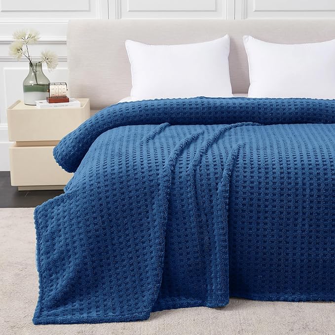 Soft Cozy Fuzzy Fleece Queen Size Blanket, Waffle Navy Blue, 90x90 Inches – Lightweight, Fluffy, and Warm 3D Jacquard All-Season Blanket for Bed, Couch, Sofa, Camping, and Travel