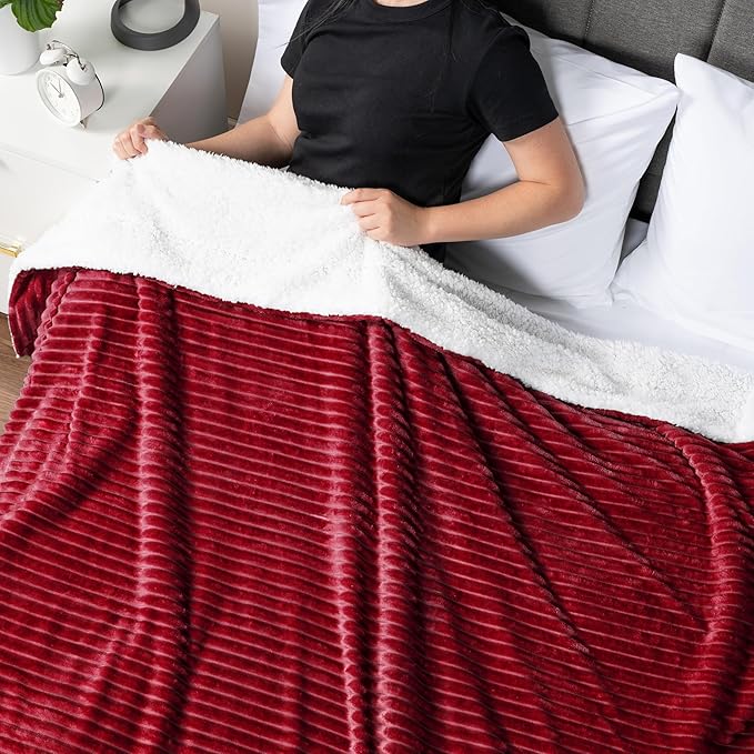 PAVILIA Wine Red Burgundy Sherpa Fleece Throw Blanket for Couch Twin, Soft Plush Fuzzy Blankets, Fluffy Flannel Sherpa Blanket for Bed, Warm 3D Ribbed Winter Blanket Gift, 60x80 inches