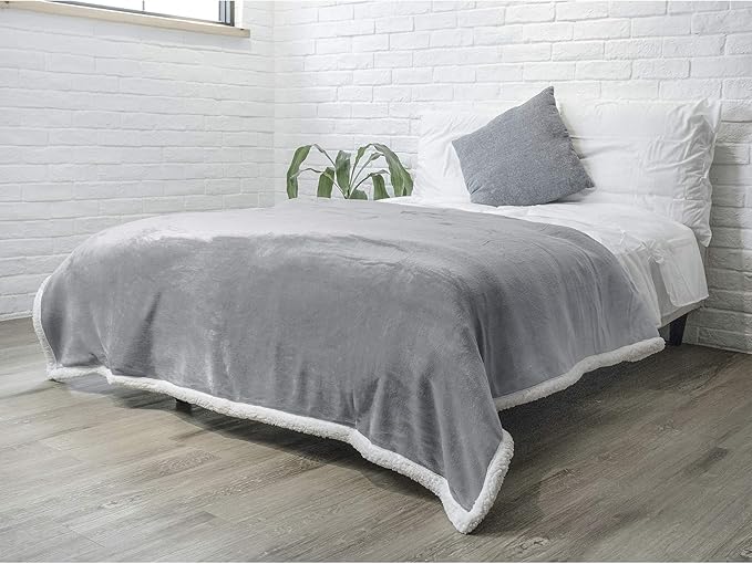 Pavilia Sherpa Fleece Blanket for Bed, Queen Size, Light Grey, Plush Soft Fuzzy, Cozy Reversible Winter Blanket for Women & Men, 90x90 Inches