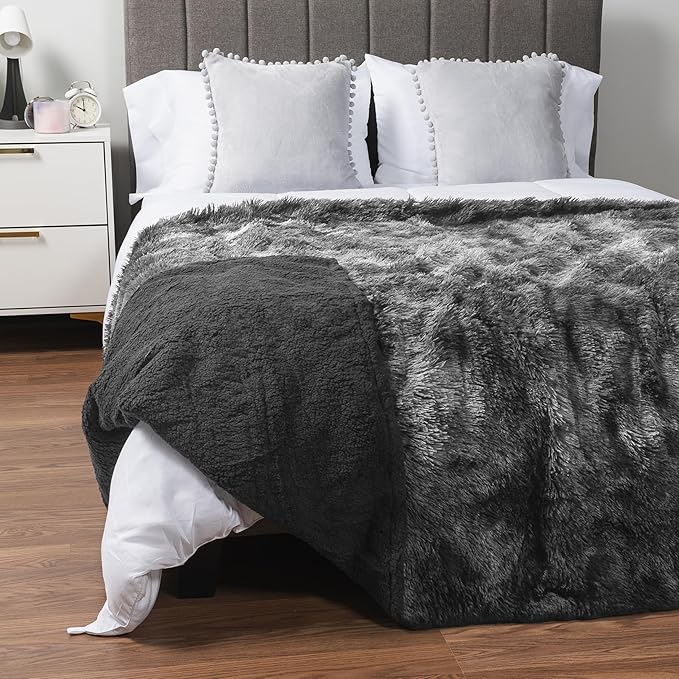 PAVILIA Gray Fluffy Bed Blanket, Queen Size, Fuzzy Blanket for Women Men, Furry Plush Warm Large Throw for Couch Sofa, Super Soft Thick Faux Fur Sherpa Blanket, Tie-Dye, 90x90