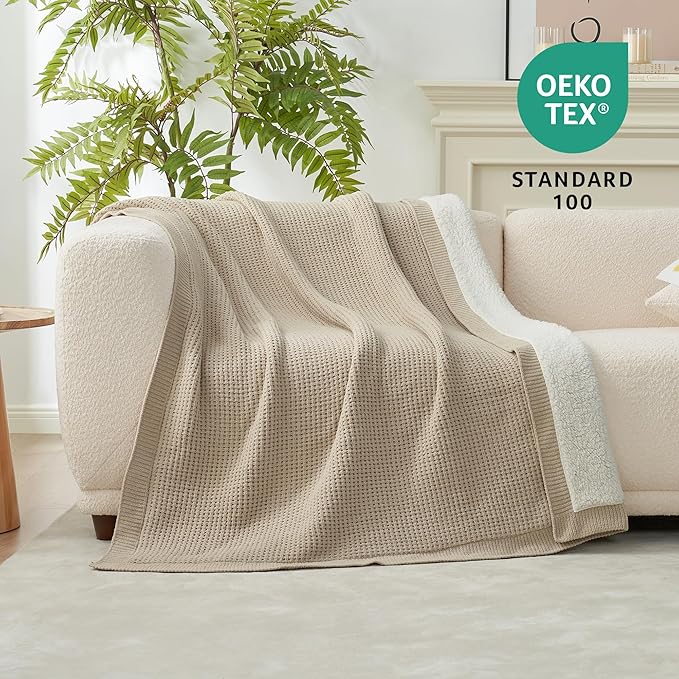 Amélie Home Reversible Waffle Weave Throw Blanket, Chenille Knit with Warm Sherpa, Soft Cozy Blanket for Couch, 50"x60", Beige