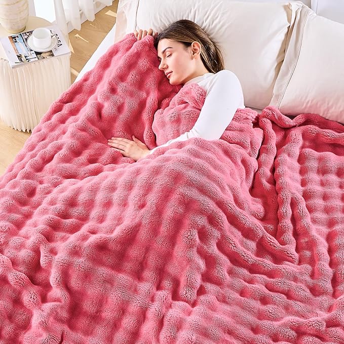 NEWCOSPLAY Queen Blanket for Couch Coral Pink Super Soft Flannel Fleece 3D Bubble Lightweight Bed Blanket All Season Use (Coral Pink, Queen(90"x90"))