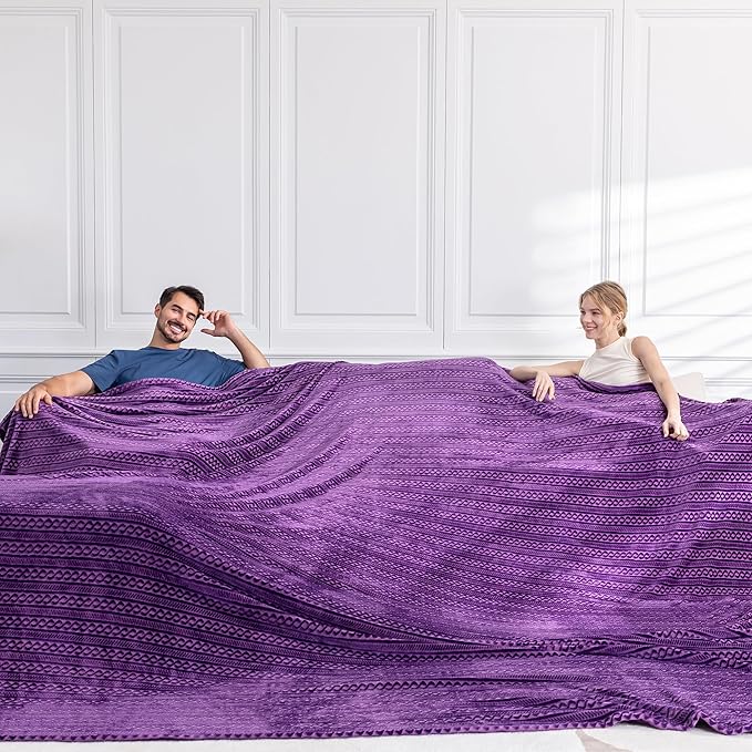Soft Cozy 120x120 Inches Seamless Oversized King Fleece Blanket, 3D Jacquard Decorative Giant 10'x10' California King Blanket Extra Large for Bed, Sofa, Couch, Travel, Travel, Pueple Chain